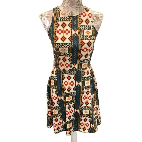 H & M Aztec Print Fit & Flare Sleeveless Racerback Dress Size Small - Picture 2 of 9